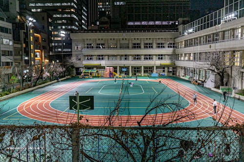 五外或四外